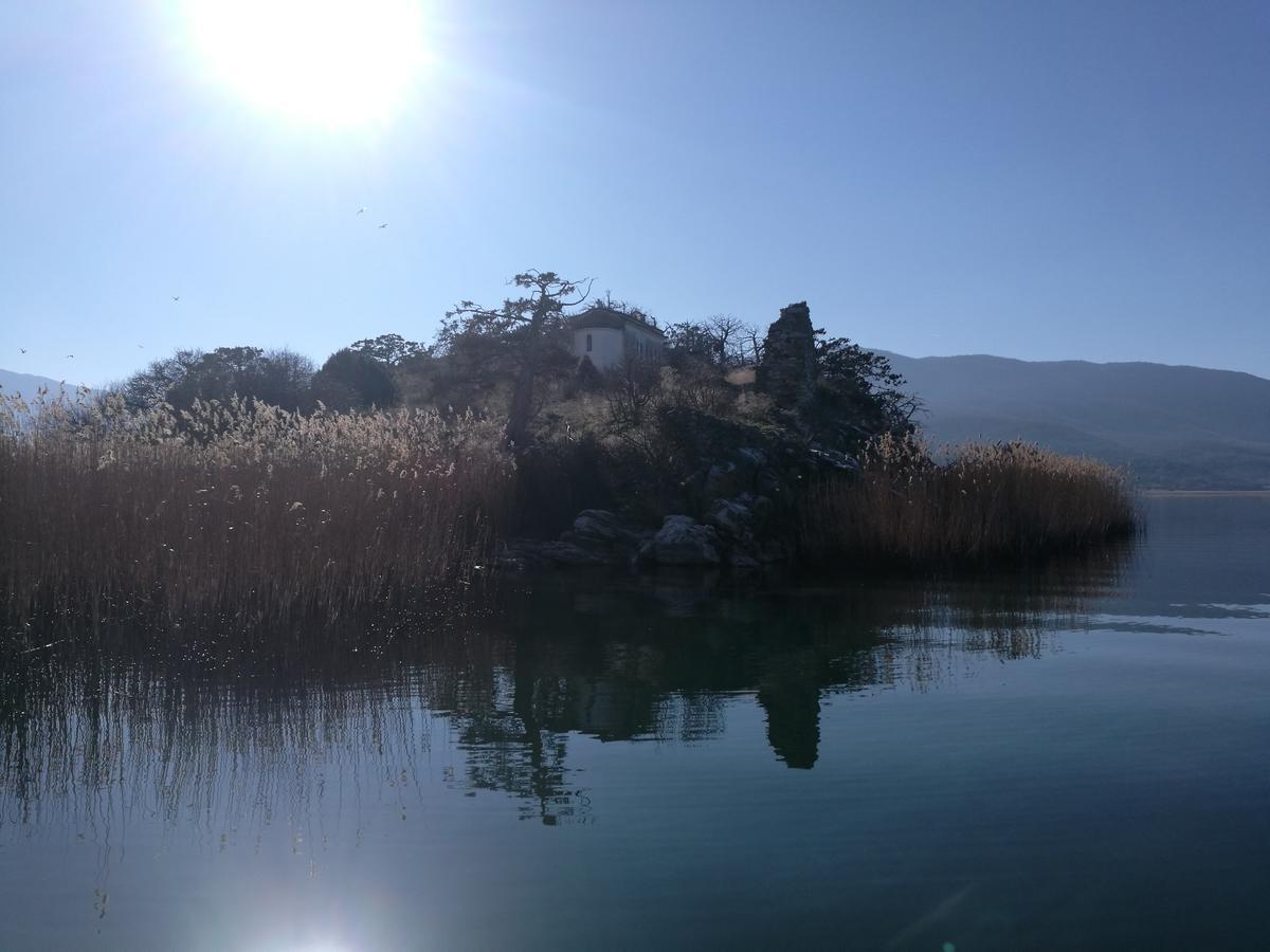 Agios Achillios Ξενοδοχείο Εξωτερικό φωτογραφία