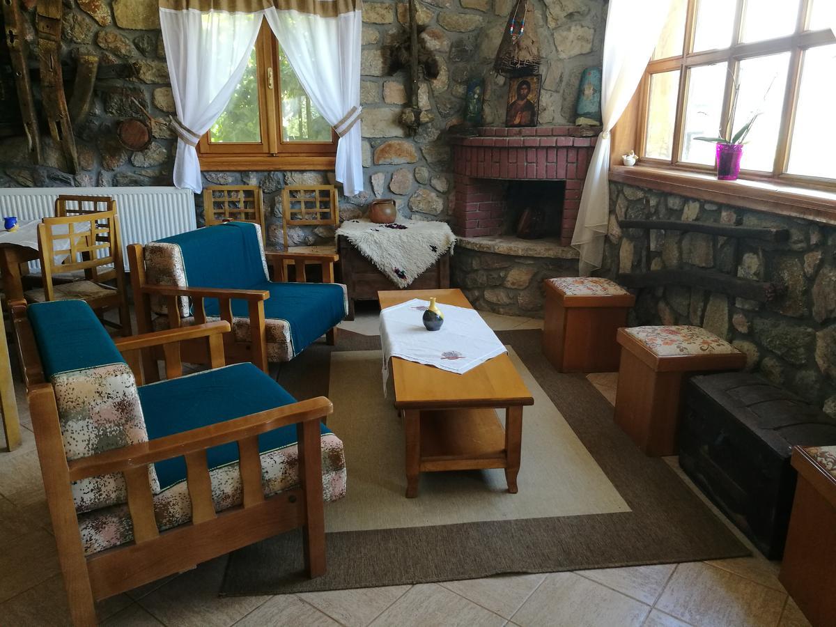 Agios Achillios Ξενοδοχείο Εξωτερικό φωτογραφία
